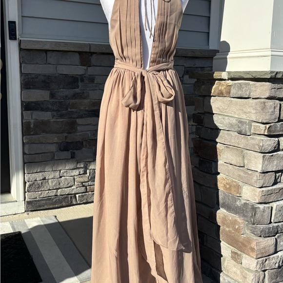 Elegant Tan Halter Maxi Dress - Picture 4 of 7